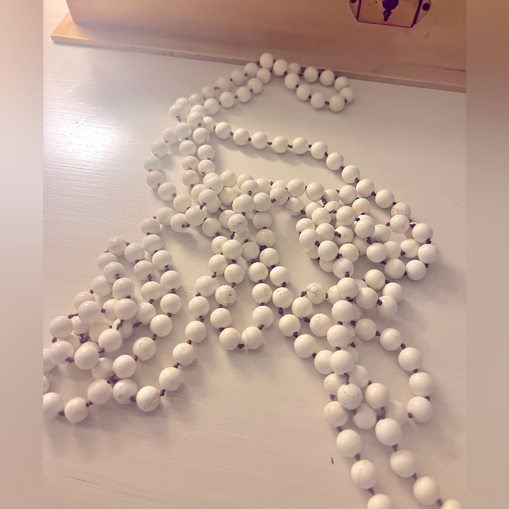 White Stone Beaded Necklace